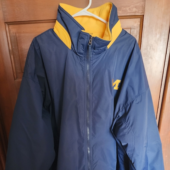 Columbia Michigan Wolverines Winter Jacket - Picture 2 of 2